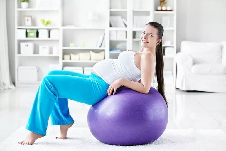 Можно ли делать упражнения при беременности