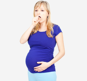 Сильный кашель при беременности может спровоцировать преждевременные роды