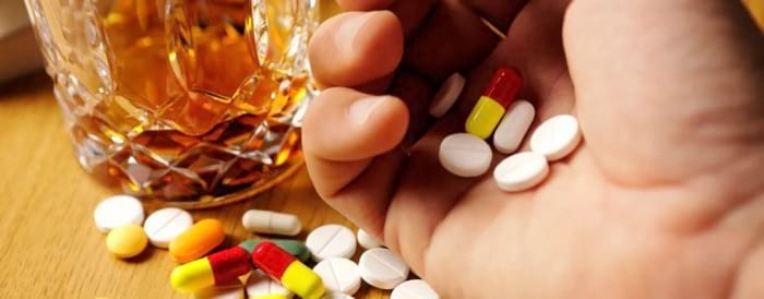 Как правильно принимать таблетки: чем запивать, с чем совмещать