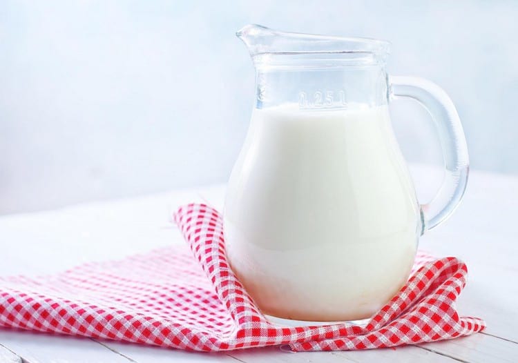 Можно ли взрослым пить молоко после 40 лет